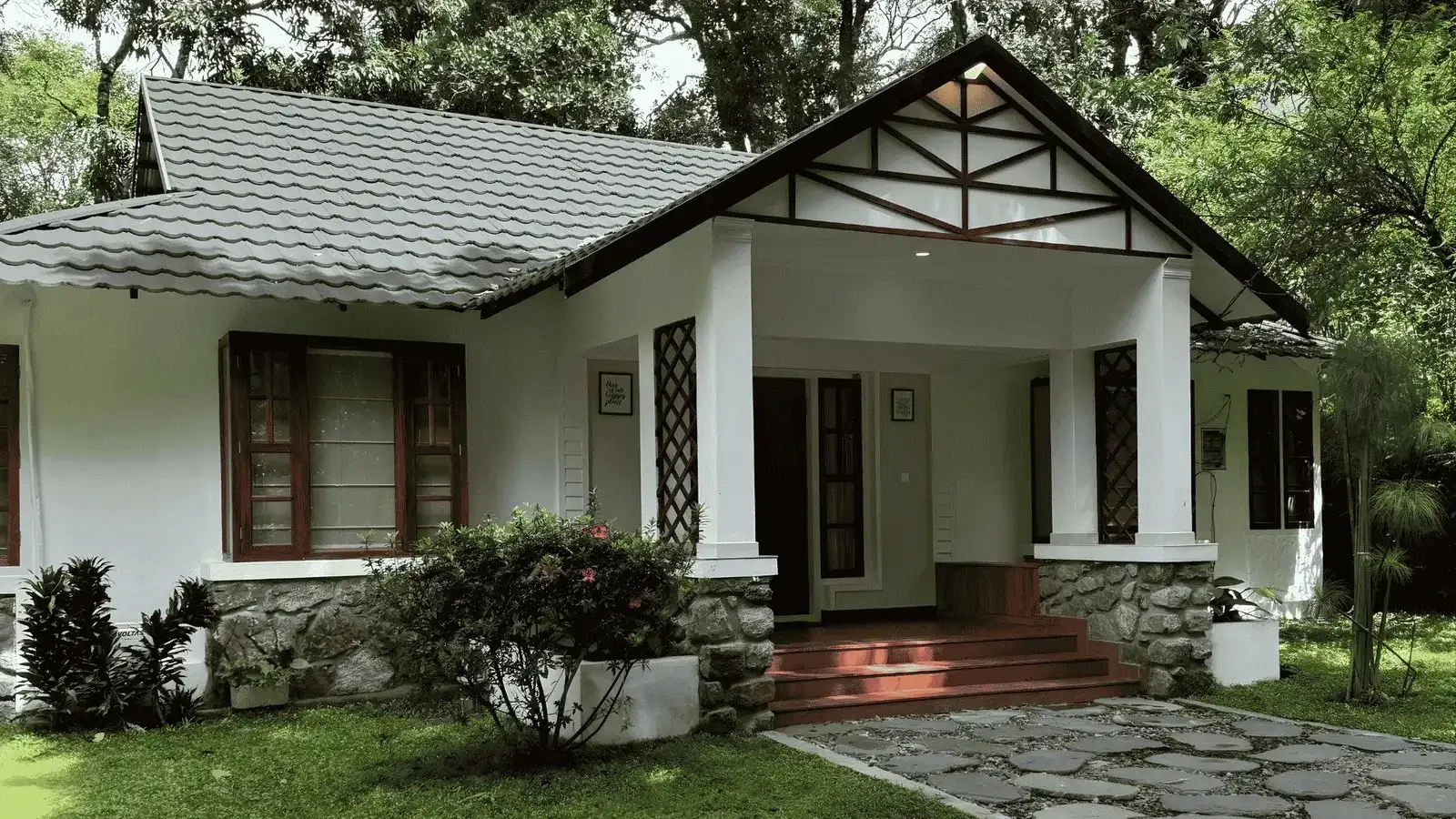 4-Bedroom Plantation Villa - 8 pax (Season)